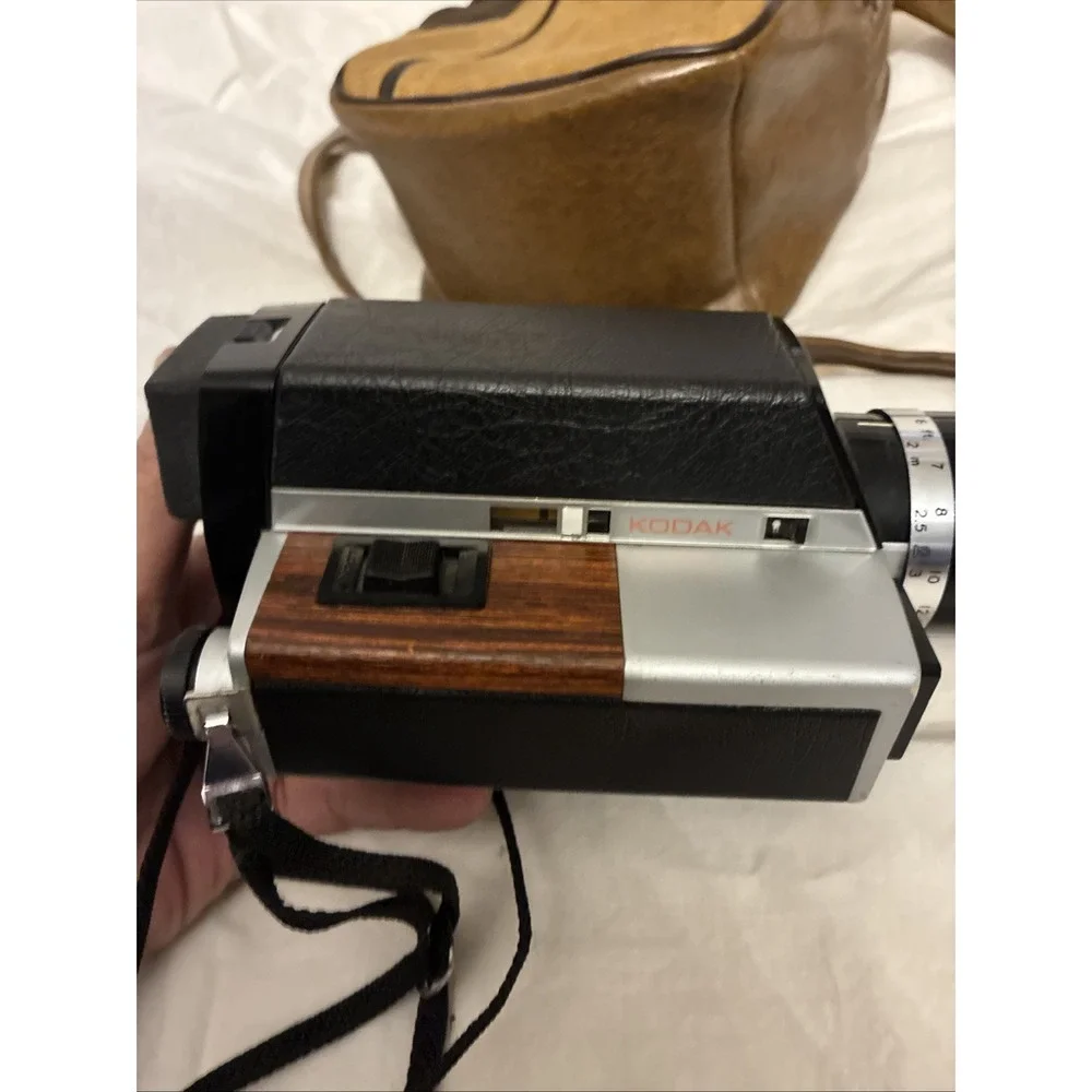 Kodak XL350 Super 8 Movie Camera Outfit Untested With Original Bag